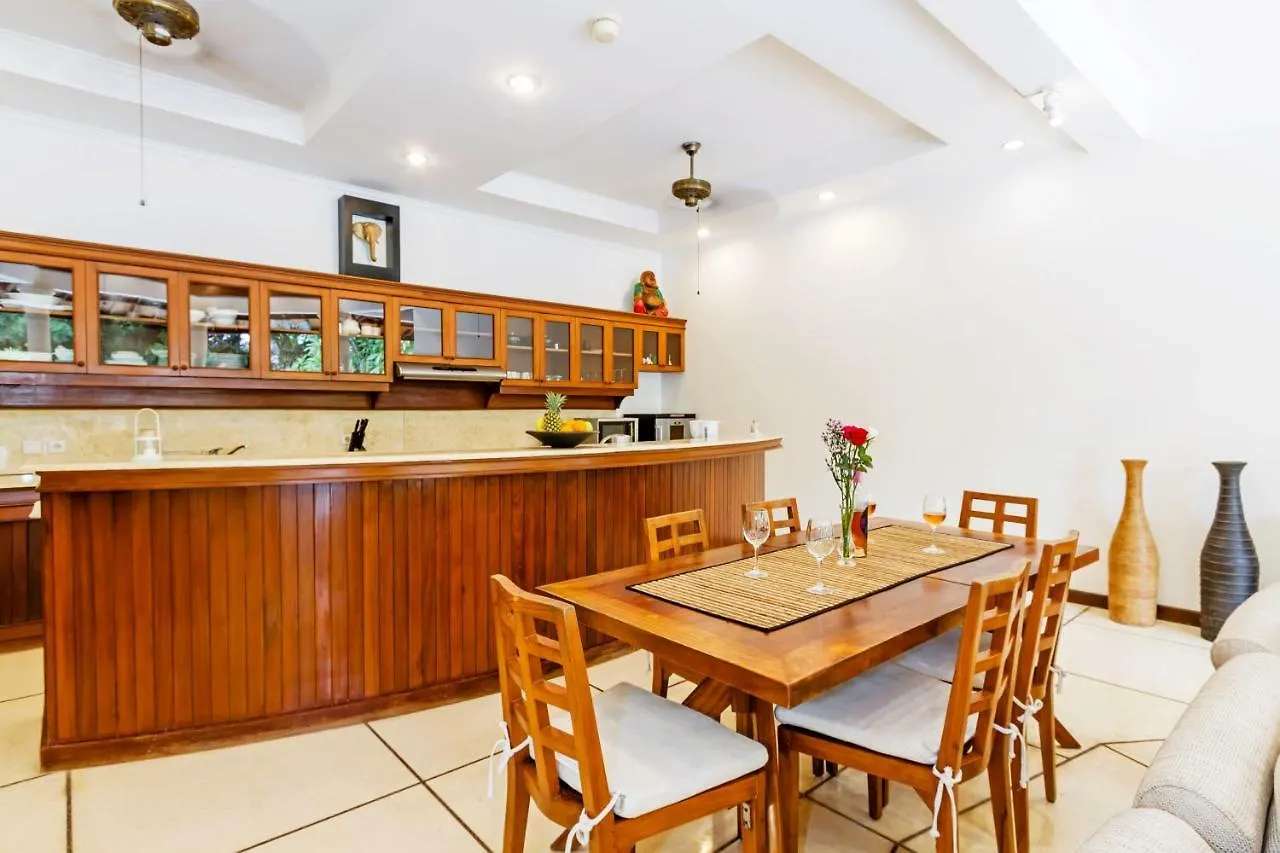Villa Limon Seminyak   Seminyak (Bali)